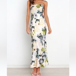 Petal & Pup Cream Trumpet Maxi Dress Cocktail